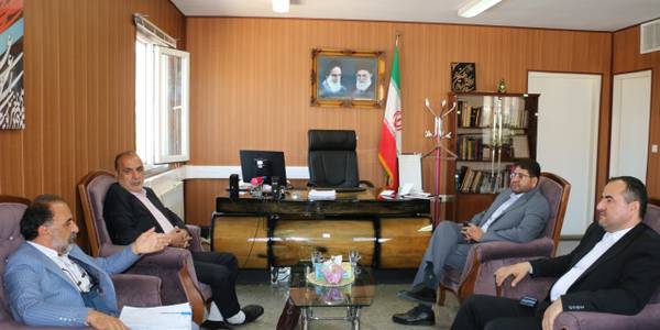 دیدار و گفتگو                                  :