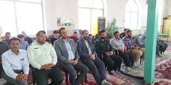 مراسم جشن میلاد حضرت معصومه سلام الله علیها واستقبال از پرچم امام رضا (ع) با حضور فرماندار شهرستان و مسئولین شهرستانی  در روستای امیرآبادبرگزار گردید