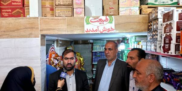 فرماندار شهرستان فراهان: ۳۲۴ مورد بازرسی از صنوف شهرستان فراهان انجام‌ شد.