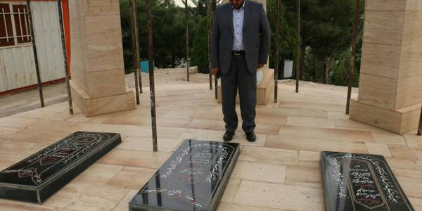 ادای احترام به مقام شامخ شهدای گمنام تفرش