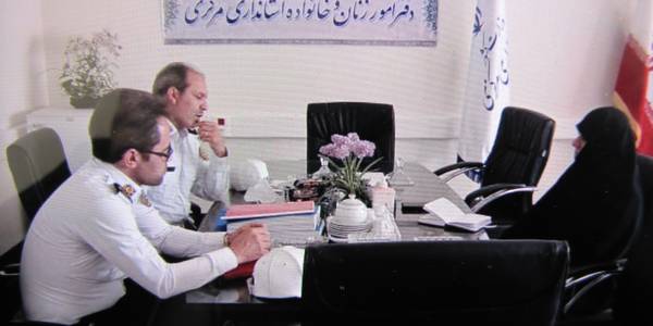 نشست سرکار خانم مفتح زاده مدیر کل محترم امور زنان وخانواده استانداری مرکزی با جناب سرهنگ حسینی فرمانده و جناب سرهنگ صالحیان معاون راهنمایی و رانندگی استان مرکزی  .1401-03-18