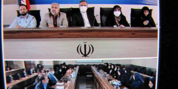 برگزاری جلسه  کارگروه  تخصصی امور زنان  و خانواده شهرستان کمیجان با حضور سرکار خانم  مفتح زاده مدیر کل ؛خانم  آقامحمدی  معاون دفتر؛بداقی معاون فرماندار ؛بخشداران مرکزی و میلاجرد و مدیران و مشاوران امور زنان دستگاههای اجرایی شهرستان  به ریاست ابراهیم رستمی فرماندار  شهرستان  کمیجان درمحل فرمانداری کمیجان  برگزاری  گردید . .19-03-1401