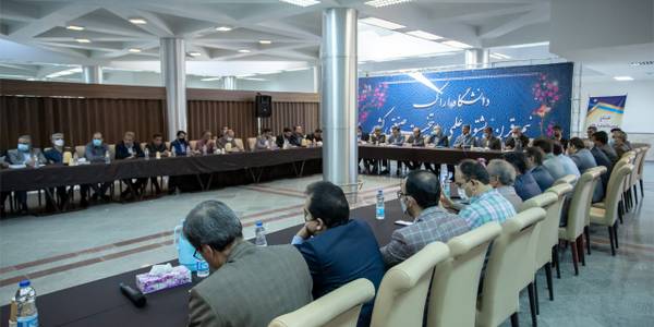 سهم استان از اقتصاد دانش‌بنیان شایسته نیست-لزوم راه‌اندازی رشته‌های مورد نیاز صنایع دانش‌بنیان در دانشگاه‌های استان