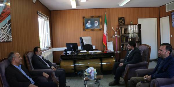 دیدار و گفتگو                                   :