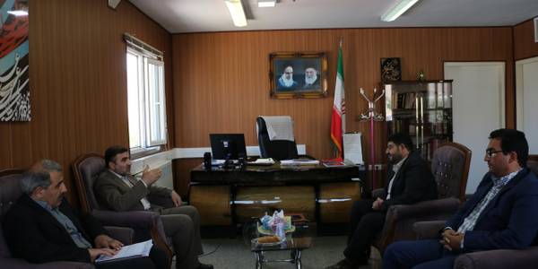 دیدار و گفتگو                                            :