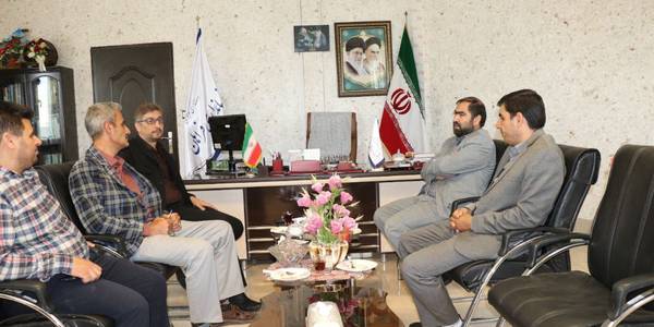 دیدار عابد حقدادی مدیرکل ورزش وجوانان استان مرکزی با آقازیارتی فرماندار شهرستان و حسینی معاونت فرمانداری فراهان