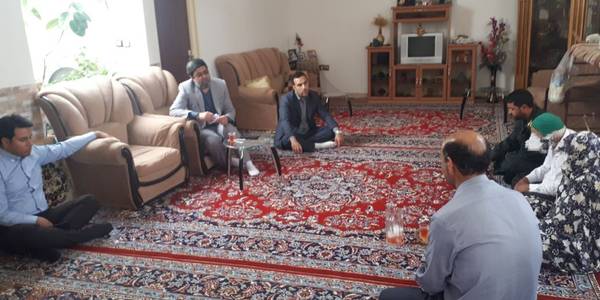 دیدار فرماندار با جمعی از خانواده های محرومین