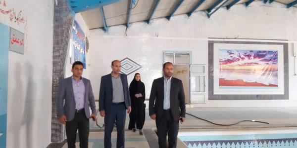 بازدید فراهانی سرپرست فرمانداری شهرستان آشتیان از زیرساخت ها و اماکن ورزشی شهر آشتیان