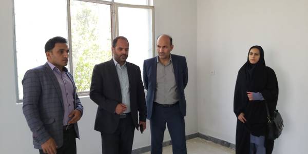 بازدید فراهانی سرپرست فرمانداری و لوایی رئیس اداره ورزش و جوانان شهرستان از محل احداث خانه جوان شهرستان آشتیان