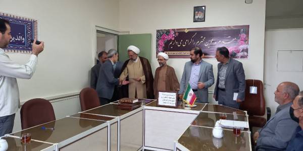 مراسم تودیع و معارفه رئیس جهاد کشاورزی شهرستان فراهان با حضور آقازیارتی فرماندار شهرستان بگزار گردید