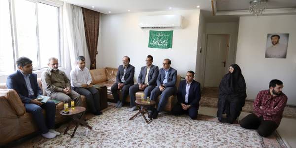 دیدار با خانواده شهید عباس نجفی