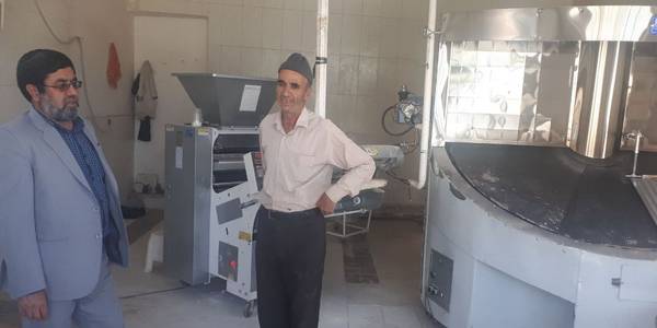 بازدید سرزده فرماندار از برخی نانوائیهای روستایی