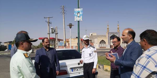 بازدید میدانی فراهانی سرپرست فرمانداری به اتفاق سرهنگ سلوکی جانشین فرماندهی انتظامی شهرستان و ملکا شهردار از محل استقرار دوربین‌های پایش تصویری شهری آشتیان