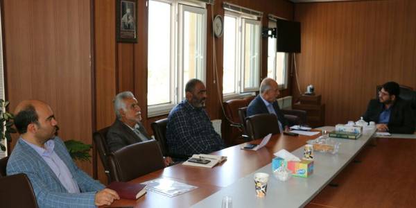 دیدار مدیر عامل شرکت توسعه و عمران شهرستان