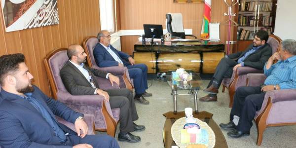 دیدار و گفتگو                                      :