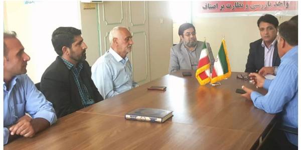 بازدید فرماندارخنداب از تبلیغات اسلامی واتاق اصناف