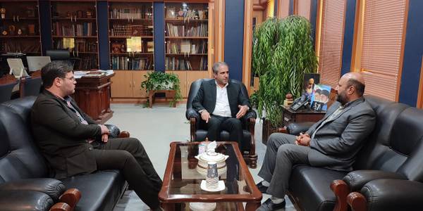 دیدار فرمانده بسیج اداری استان مرکزی با مهدی الیاسی سرپرست فرمانداری ویژه شهرستان ساوه