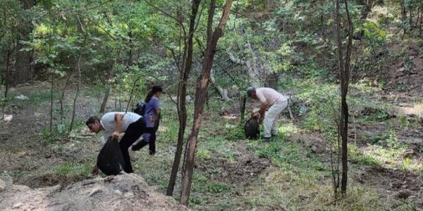 طرح طبیعت گردی و پاکسازی محیط زیست در شهرستان کمیجان