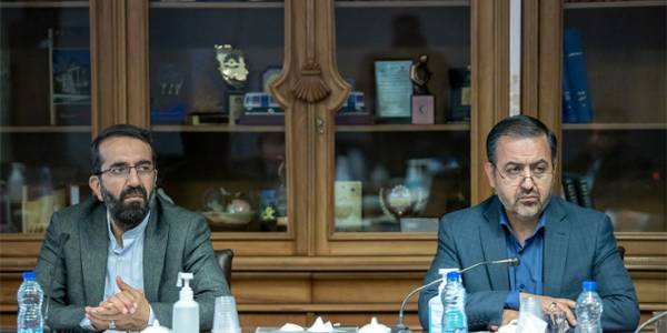 شورای معاونین وزارت کشور به ریاست وزیر کشور برگزار شد
استاندار مرکزی در این جلسه گزارشی از وضعیت استان در حوزه‌های مختلف ارائه داد

یکشنبه ۵ تیر 1401