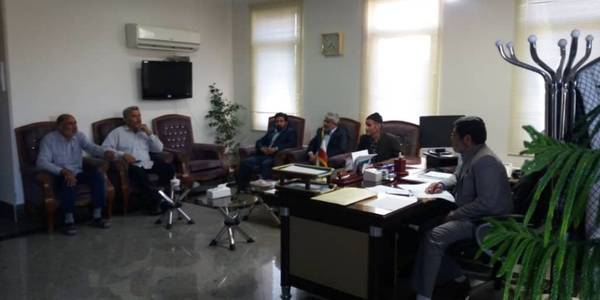 بررسی مشکلات روستای خانقاه با حضور فرماندار