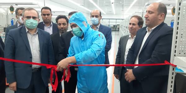 کارخانه تولید تبلت و تلفن همراه در زرندیه بهره‌داری شد