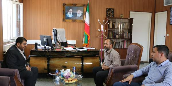 دیدار و گفتگو                                                            :