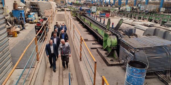 حضور سرزده مخلص الائمه استاندار مرکزی در ساوه، و بازدید از خط تولید و وضعیت فاز توسعه شرکت لوله های دقیق کاوه