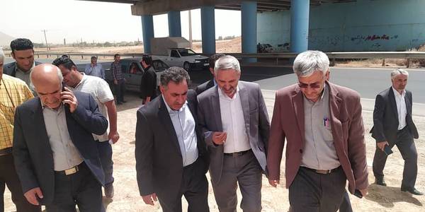 معاون وزیر راه و شهرسازی از تعدادی از پروژه های حوزه راه و شهرسازی در خمین بازدید کرد