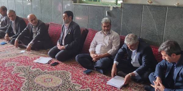 دهگردشی فرماندار خنداب در معیت نماینده مجلس