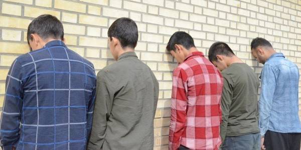 جویندگان گنج در کمیجان، توسط پلیس دستگیر شدند