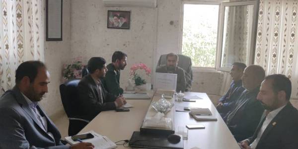 جلسه هماهنگی و برنامه ریزی دومین اجلاسیه سرداران و۴۰۰شهید شهرستان فراهان  در ذیل کنگر شهدای استان مرکزی با حضور فرماندار وفرمانده سپاه وسایر اعضا در این جلسه کمیته های پشتیبانی فرهنگی و ورزشی مشخص گردید  ومقرر شد این اجلاسیه در هفته دفاع مقدس باحضور معاون ریاست جمهوری و ریس بنیادشهید کشور و مقامات کشوری و استانی برگزار گردد.