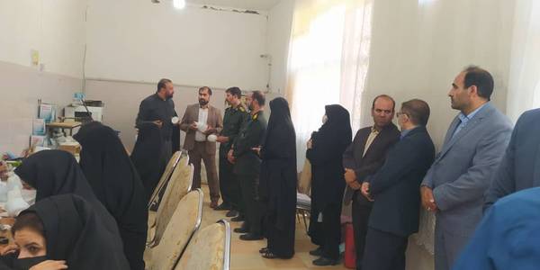 "افتتاح کارگاه تولیدی صنعتی نوران فراهان" در روستای کودزر، تولید کننده انواع لامپ های LEDو قطعات برقی خودرو با حضور مسئول بسیج سازندگی استان مرکزی، فرماندار فراهان و فرمانده ناحیه مقاومت بسیج فراهان