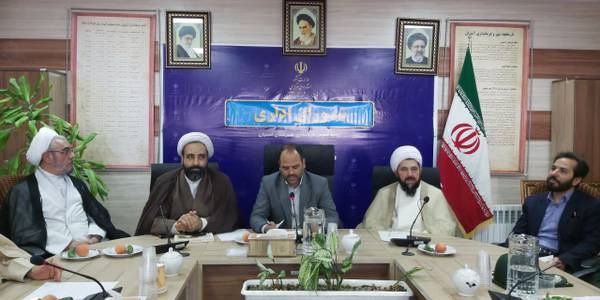 مراسم تودیع و معارفه امام جمعه جدید شهرستان آشتیان با حضور علی اکبر فراهانی سرپرست فرمانداری،حجت الاسلام و المسلمین میرزایی رئیس شورای سیاستگذاری ائمه جمعه استان،حجت الاسلام و المسلمین یعقوبی امام جمعه شهرستان فراهان، اعضای شورای تامین،اعضای شورای اداری و سایر مسئولین شهرستان برگزار گردید.