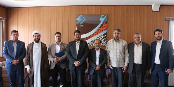 آیین تکریم و معارفه   :