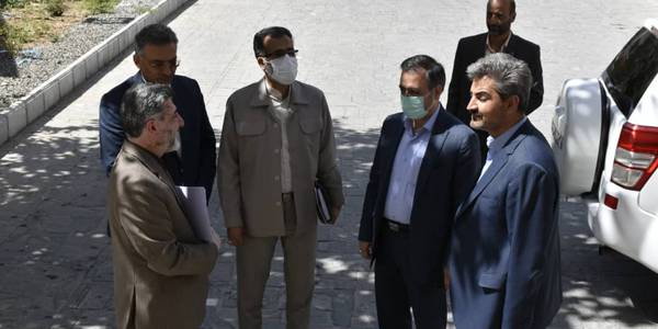 بازدید معاون هماهنگی امور اقتصادی و توسعه منطقه ای استاندار و سرپرست دفتر هماهنگی امور اقتصادی از مرکز پایش هوشمند توزیع نیروی برق استان

این نشست در راستای کمک به مدیریت مصرف برق برای عبور از پیک تابستان با حضور معاون هماهنگی امور اقتصادی و توسعه منطقه ای استاندار و سرپرست دفتر هماهنگی امور اقتصادی و مدیران مربوطه برگزار شد.

دوشنبه 3 مرداد 1401