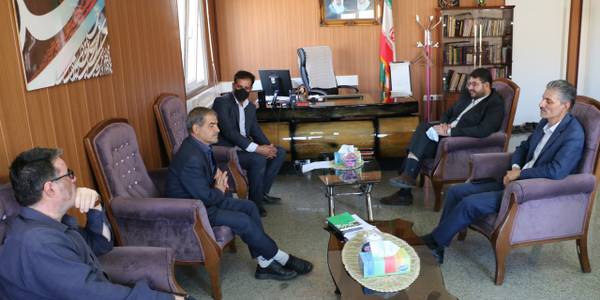 دیدار و گفتگو                                                :