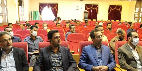 برگزاری کارگاه آموزشی و توجیهی ویژه ناظرین فنی و مسئولین امور مالی دهیاری های بخش های تابعه استان