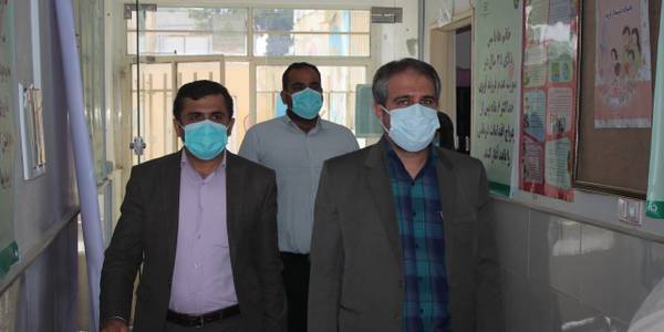 بازدید مهدی الیاسی معاون استاندار و فرماندار ویژه شهرستان ساوه از  پایگاه های تزریق دُز یادآور واکسن در ساوه.