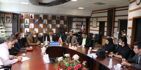 خبرنگار نباید رویکرد جناحی داشته باشد