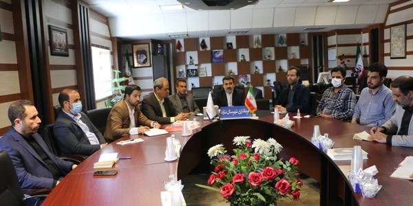 برگزاری جلسه بررسی وضعیت پروژه های دهیاری ها و روستاهای فاقد دهیاری بخش های تابعه شهرستان شازند