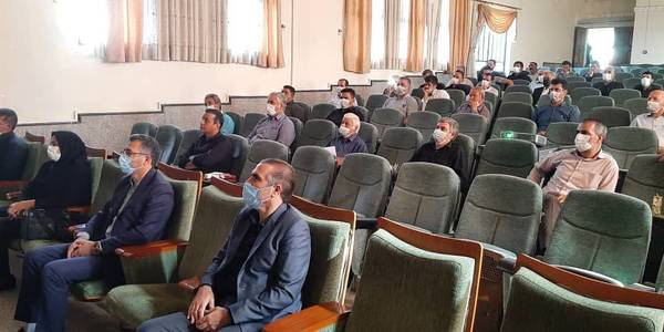 برگزاری چهل و هفتمین کارگاه آموزشی ویژه اعضای شوراهای اسلامی روستاها در بخش مرکزی و زاویه شهرستان زرندیه