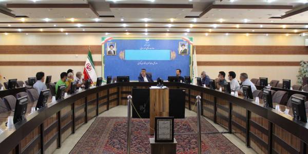 رسیدگی به مسایل و مشکلات شورا و دهیاری روستای خانه میران از توابع شهرستان اراک