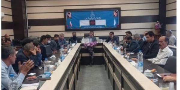 برگزاری جلسه کارگروه اقتصادی شهرستان خنداب با حضور میرزاخانی معاون استاندار