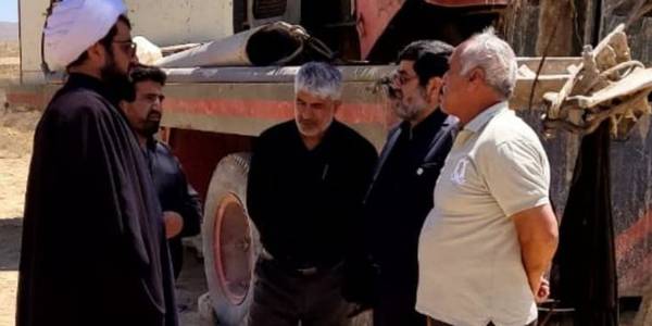 بازدید فرماندارخنداب از مجتمع آبرسانی ارجناوند