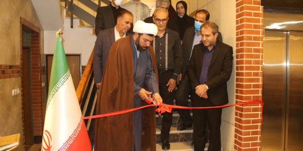 افتتاح نمایشگاه صنایع دستی ساوه با حضور مهدی الیاسی معاون استاندار و فرماندار ویژه شهرستان ساوه .