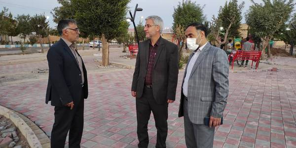فرماندار از روستای رباط مراد شهرستان خمین بازدید کرد.