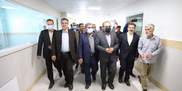 همزمان با هفته دولت، بیمارستان خیرساز قدبیگی در هندودر‌ به دانشگاه علوم پزشکی تحویل شد.