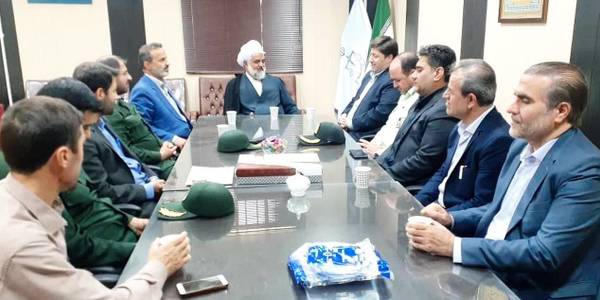 با جناب آقای زارعی مهر رییس محترم دادگستری شهرستان و جناب  آقای اسکندری دادستان محترم شهرستان