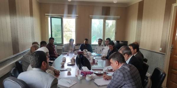 جلسه بررسی و حل مشکلات راه های روستا های مجتمع و خشکرود