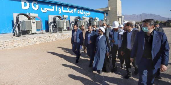 همزمان با هفته دولت با حضور استاندار مرکزی، معاون وزیر صمت، نماینده مردم محلات و دلیجان در مجلس شورای اسلامی، معاونین هماهنگی امور اقتصادی و توسعه منطقه ای اساتاندار، فرماندار دلیجان و جمعی از مدیران نیروگاه برق سیمان عمران انارک به بهره‌برداری رسید

پنج‌شنبه ۱۰ شهریور ۱۴۰۱